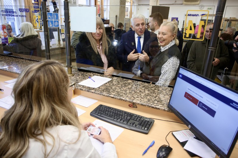 VELIKO INTERESOVANJE ZA LEGALIZACIJU Oglasila se ministarka Sofronijević: Već stiglo više od 7.000 prijava (FOTO)