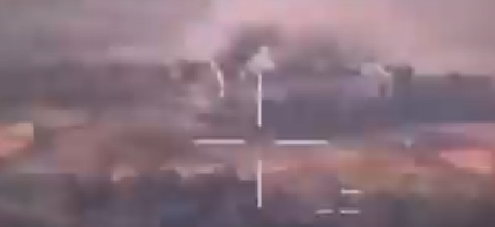 BUKTE SUKOBI, PAKAO NA GRANICI! Vojska pucala na selo, Tajland udara iz vazduha: Broje se mrtvi! (VIDEO)