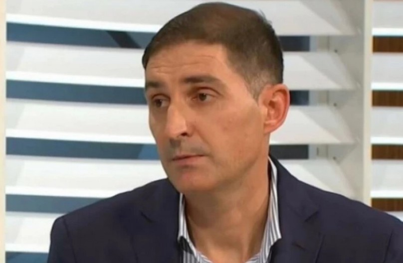 OVO NIKAD NISTE ČULI Doktor Čubrilo objasnio ZAŠTO NE TREBA CEDITI LIMUN ujutru – evo šta on radi