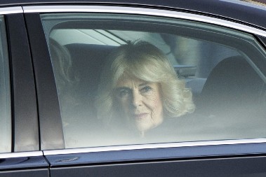 KAMILA NEĆE IMATI PUNO IZBORA AKO KRALJ ČARLS UMRE  Palata je spremna za najcrnji scenario, a evo kome će odgovarati!