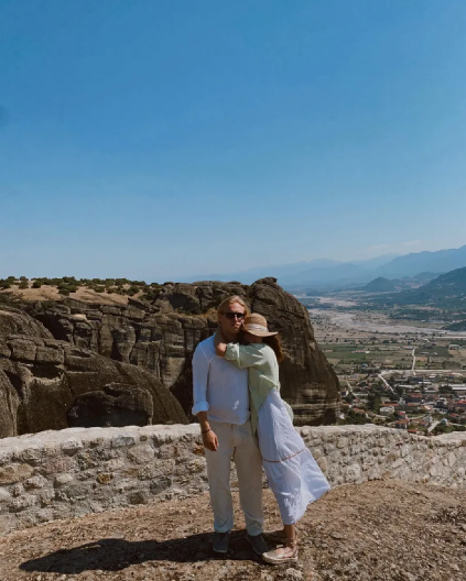 NAŠA GLUMICA SE UDAJE ZA BIZNISMENA Zaprošena u Madridu, a evo čime se bavi njen verenik (FOTO)