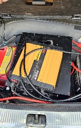 PALI HAKERI KINEZI U SRBIJI Koristili improvizovan uređaj da presreću telefone i kradu pare sa kartica