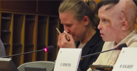 ROMAN (11) RASPLAKAO BRISEL: Dečak koji je izgubio majku u ruskom raketiranju i prošao 36 operacija, prevoditeljka se slomila