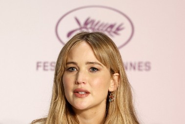 FANOVI FILMA "IGRE GLADI" ODUŠEVLJENI Dženifer Lorens igra u nastavku sa ovim slavnim kolegom - evo kada je premijera