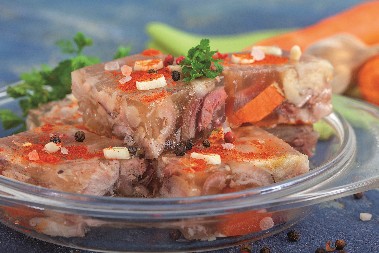 BAKINIM PIHTIJAMA NIJE MOGUĆE ODOLETI Prepune mesa, a belog luka ima ni premalo ni previše