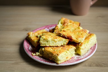 PITA SA TIKVICAMA ZA DANE STROGOG POSTA Zbog mirisa i komšije dolaze nepozvane