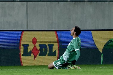 KAKVA FORMA SRBINA U Zvezdi nije dobio pravu šansu, a sada je najbolji strelac Lige Evrope