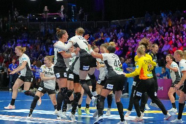 NEOČEKIVANI FINALISTA Nemačka skinula svetsku krunu Francuskoj i čeka moćnu Norvešku