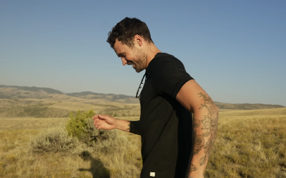 ZNATE LI KAKO SE ZOVE? Brat Zaka Efrona otkrio svoje pravo ime, apsolutno niko ne bi pogodio