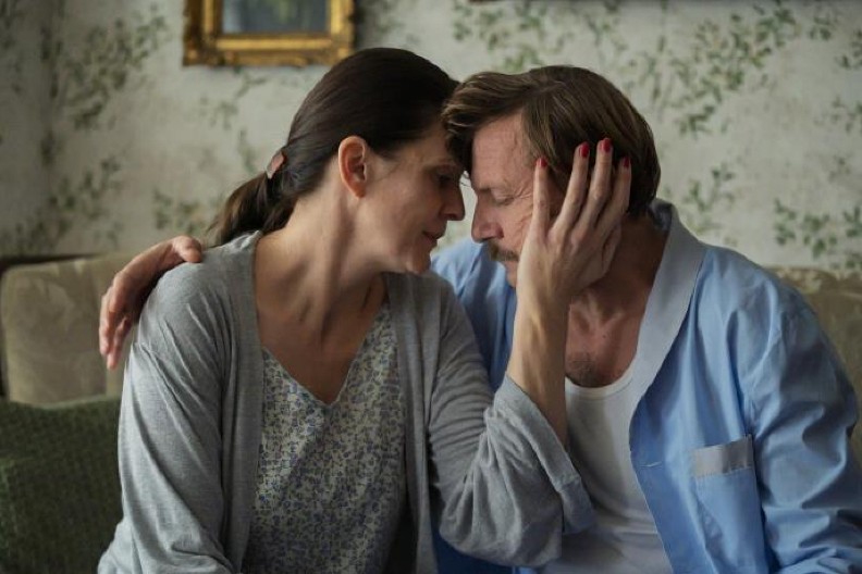 „MARAMA PLAVA“ ZABOLELA SRBIJU: Scena iz „Tvrđave“ probudila uspomene iz 1995.