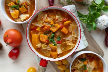 BANATSKI PAPRIKAŠ BOLJI OD KLASIČNOG Svakim zalogajem greje dušu i telo