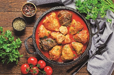 POSNA SARMA KRALJICA ZIMSKE TRPEZE Klasik koji nikad ne izlazi iz mode