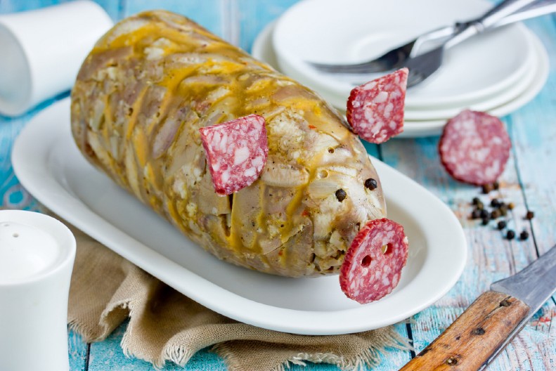 PRASE PIHTIJA OSVAJA NA PRVI ZALOGAJ Nije masna, a zbog izgleda će je deca obožavati