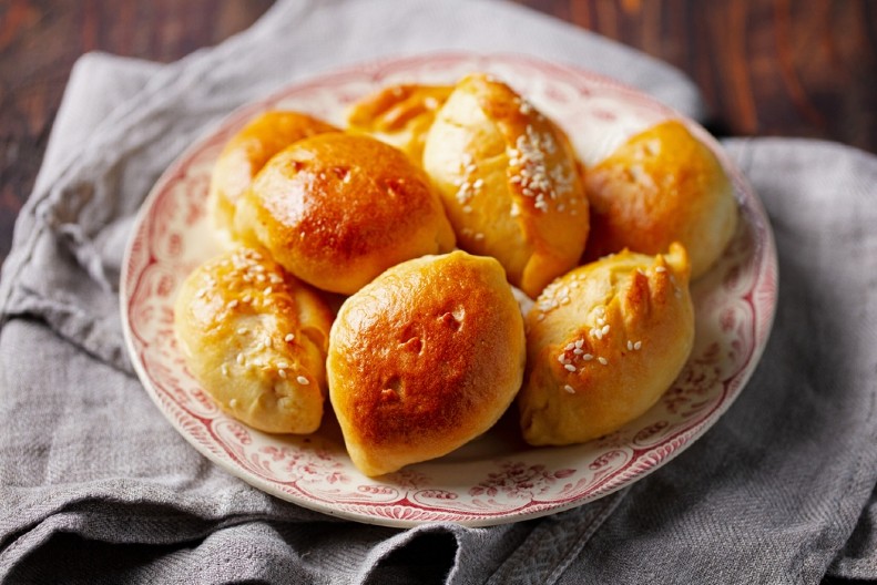 BRZE PIROŠKE NIKO NE ODBIJA Biće sveže i prekosutra, a mekane kao duša