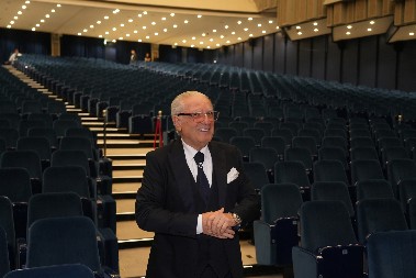 POSLE 48 GODINA BRAKA, ŽELJKO SAMARŽIĆ ISPUNIO JE SUPRUZI NAJVEĆU ŽELJU Dva meseca mu je trebalo da obraduje Maju