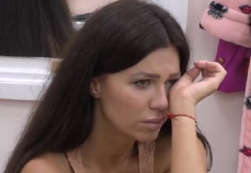 SKANDAL! Intimni snimak Stanije i Asmina dospeo u pogrešne ruke, haos u javnosti!