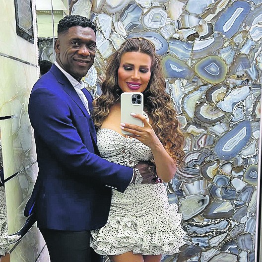 (NE)SPOJIVO Sofija Makramati i bivši trofejni as Klarens Sejdorf putuju svetom i uživaju u ljubavi