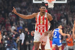 PONOVO ODUŠEVIO "DELIJE" Oglasio se Moneke, pomenuo Svetog Nikolu i poslao moćnu poruku