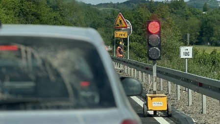 KILOMETARSKE KOLONE NA OVOJ DEONICI PUTA! Vozačima upućen apel: Saobraćaj PARALISAN