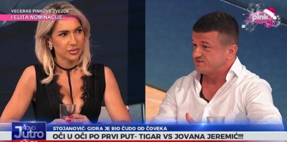 JOVANA JEREMIĆ U PROGRAMU UŽIVO POZDRAVILA BUDUĆU SVEKRVU Evo kako je reagovao Tigar na voditeljkine reči!