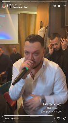 GASTOZ NAPRAVIO VELIKO SLAVLJE NA SVETOG NIKOLU Latio se mikrofona, a Anđelu nije ispuštao iz ruku! (FOTO)