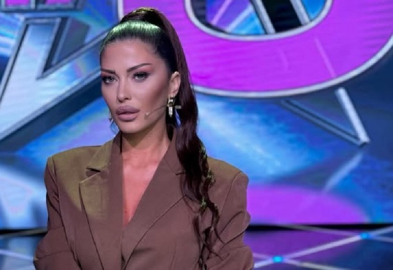 VODITELJKA PINKA POTPUNO SLOMLJENA! Progovorila o intimnom snimku i problemima sa Gastozovom devojkom: "Najteže mi je palo..."