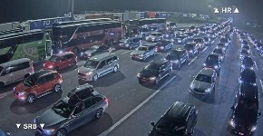 DEVET SATI ČEKANJA I NIKO NE ZNA KAD ĆE KRAJ: Kolone se ne pomeraju