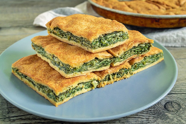 POSNA PITA SA SPANAĆEM BOLJA NEGO IZ PEKARE Gotova očas posla, a i sit bi je jeo