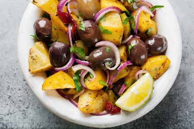 ORIJENTALNA KROMPIR SALATA BOLJA OD RUSKE I MIMOZE Ješćete je za doručak, ručak i večeru