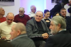 POZNATI SRBIN ZAVRŠIO U BOLNICI Oglasio se nakon vesti da je imao moždani udar