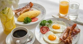 MA KAKVA JAJA I SLANINA! Ljudi koji žive preko 100 godina jedu ovo svako jutro i nikada nisu bolesni