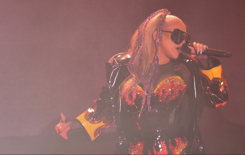 PEVAČICA SMRŠALA 22 KILOGRAMA! Godinama je kuburila sa viškom, a sada izgleda brutalno, fotke sa 45. rođendana pokidale!