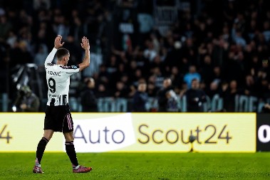 Vlahović sve dalje od Juventusa, ovaj potez to potvrđuje