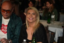 PRVI SNIMAK TRUDNE DEE ĐURĐEVIĆ Evo gde se voditeljka pojavila i kako izgleda u drugom stanju (VIDEO)