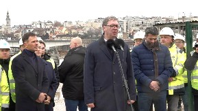 VUČIĆ: TREBA ME STRELJATI? Meni povez nije potreban - kukavica se ne plašim, i spreman sam da ih gledam u oči