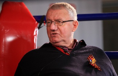 "PRATIMO GA SVAKI DAN" Svi detalji plana da se ubije Vojislav Šešelj: Da padne Vlada, pa da onda dođu naši