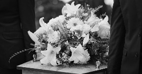 UMRO ČLAN POZNATOG BENDA (65) Muzičari saopštili tužnu vest 