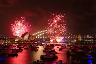 OVDE JE VEĆ STIGLA NOVA GODINA Pogledajte kako se slavi širom sveta
