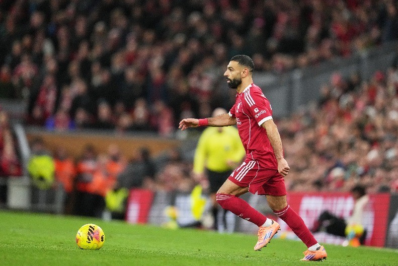 BOMBA KOJA BI MOGLA DA PRODRMA SVE Salah napušta Liverpul i vraća se u bivši klub?