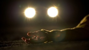 „CIPELE SU OSTALЕ NA ASFALTU“ Očevidac ispričao kako je došlo do tragedije u Mladenovcu