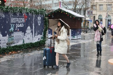 PRAVA ZIMA JE STIGLA Beograd pod snegom, a evo šta najavljuju meteorolozi