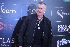 "REKLI SU DA IMA BLAGE NAZNAKE AUTIZMA" Naš pevač prolazio kroz pakao zbog ćerke! 