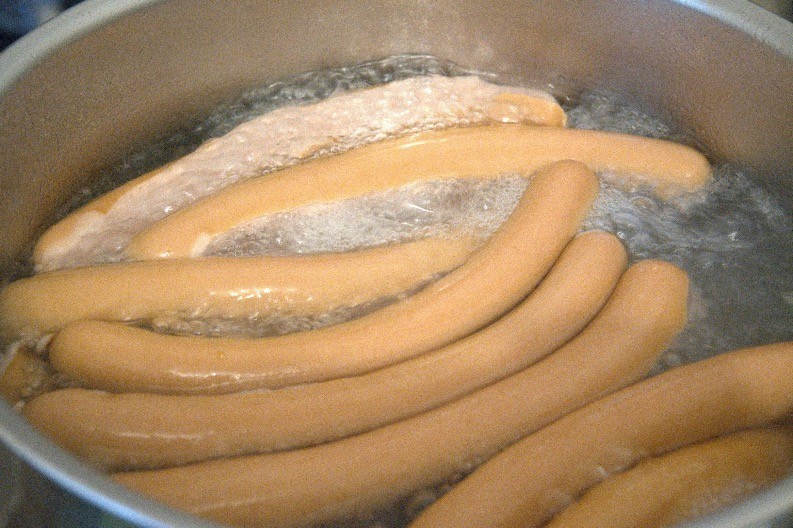 U Srbiji ih obožavaju, ali niko ih ne sprema dobro: Kako skuvati viršle, ovako su najbolje, najukusnije i najmekše