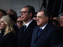 PRED NAMA JE VEOMA TEŠKA GODINA, EKONOMSKI USPEŠNA A POLITIČKI NAJTEŽA Vučić na otvaranju bolnice u Trebinju: Volimo Srpsku i ne stidimo se da to kažemo! 