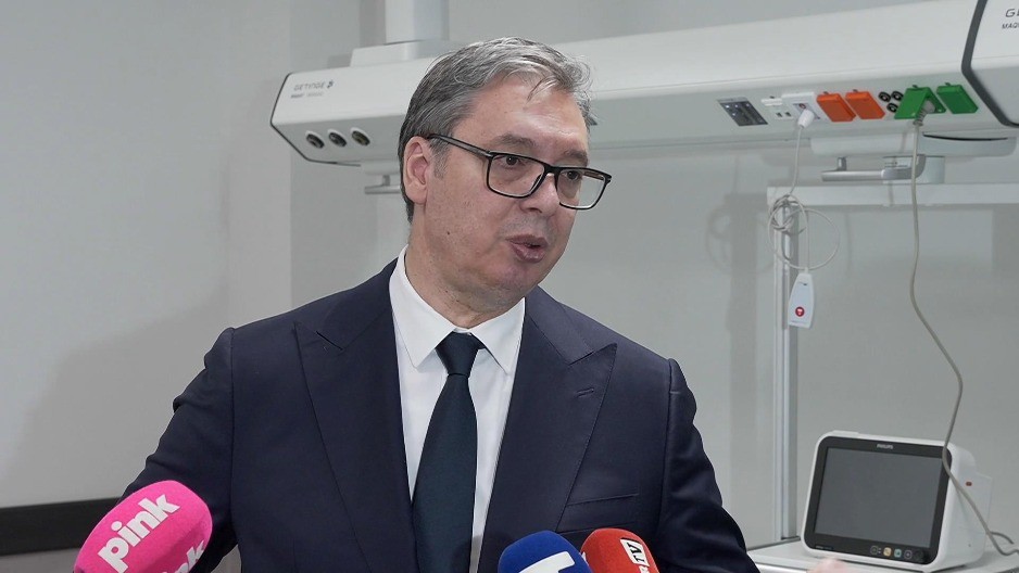 VUČIĆ O AVIO-SAOBRAĆAJU Ima manjih problema, u Grčkoj nema avio saobraćaja