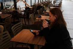 HOROSKOP ZA UTORAK, 6. JANUAR Biku nervoza zbog novca, Jarcu manje razmirice sa partnerom, Ribe sklone gojenju