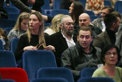 VODITELJKA NE PRIČA SA VEĆINOM FAMILIJE Otkrila detalje porodične drame, u sve umešana njena majka!