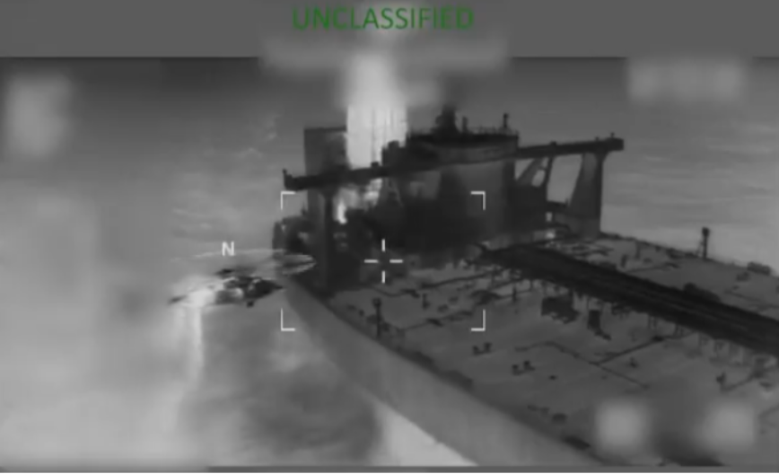 SNIMAK KOJI JE OBIŠAO SVET: Američki upad na tankere (VIDEO)