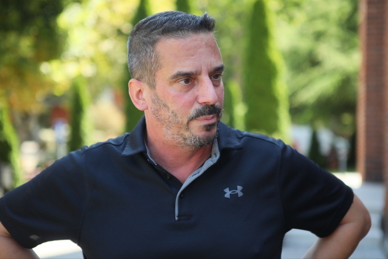 "RATO, U PRAVU SI - PUĆI ĆETE!" Piper: Član predsedništva ZLF prvi među blokaderima koji govori o izbornom porazu! 