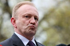 ZAŠTO ĐILAS ŠIRI DEZINFORMACIJE I NE ŽELI DOBRO SRBIJI? Stručnjak objasnio da NE POSTOJI bojazan za rafineriju u Pančevu